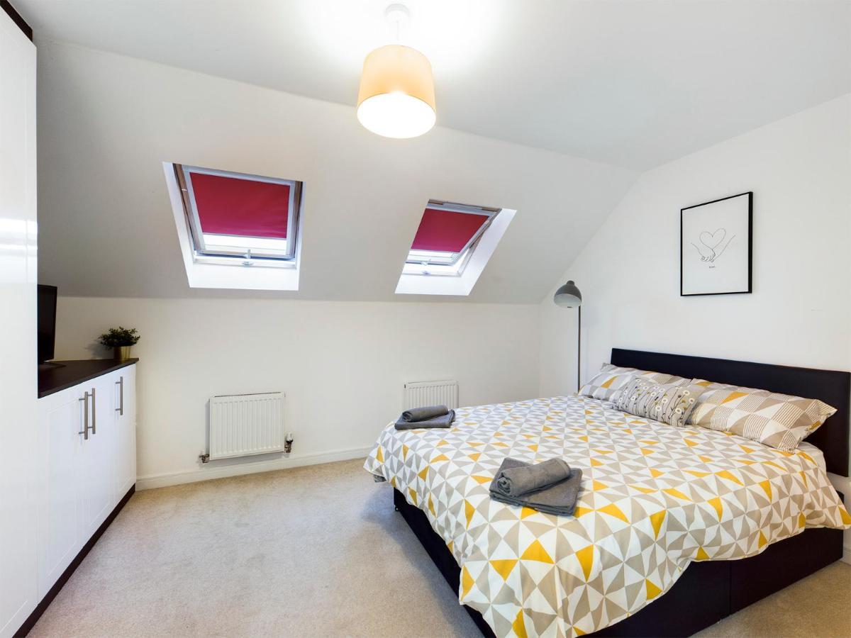 Villa Cheerful 5-Bdr/3-Bath House W/ Free Parking Reading Exterior foto